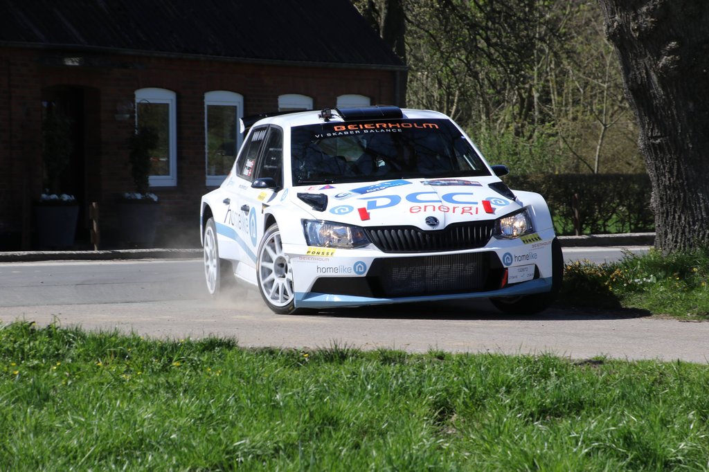 Hegelund fortsat i front af Autoplus Dansk Super Rally
(Foto: Allan Post)